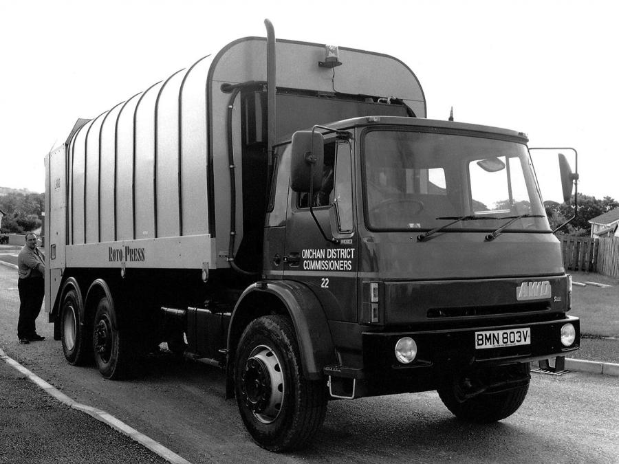 AWD Bedford TL FAUN RotoPress Garbage Truck '1987 - 93